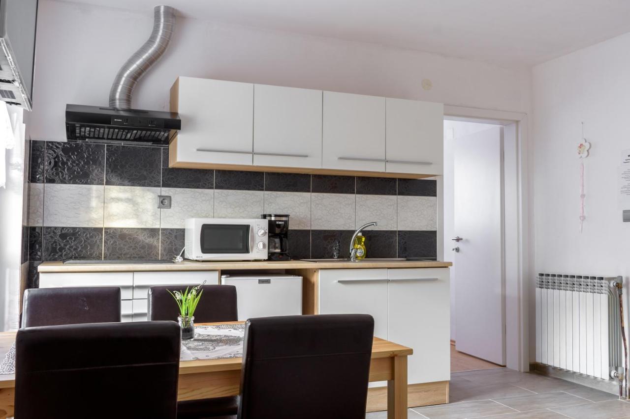 Apartmaji Slatenik 보베츠 외부 사진