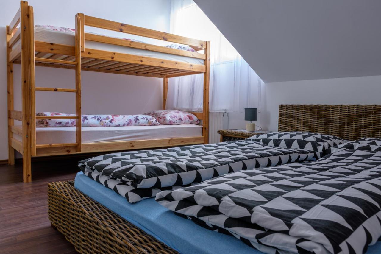 Apartmaji Slatenik 보베츠 외부 사진